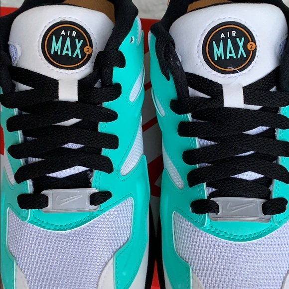 W NIKE AIR MAX2 LIGHT WHITE/AMBER RISE-AURORA GREE - Picture 9 of 16